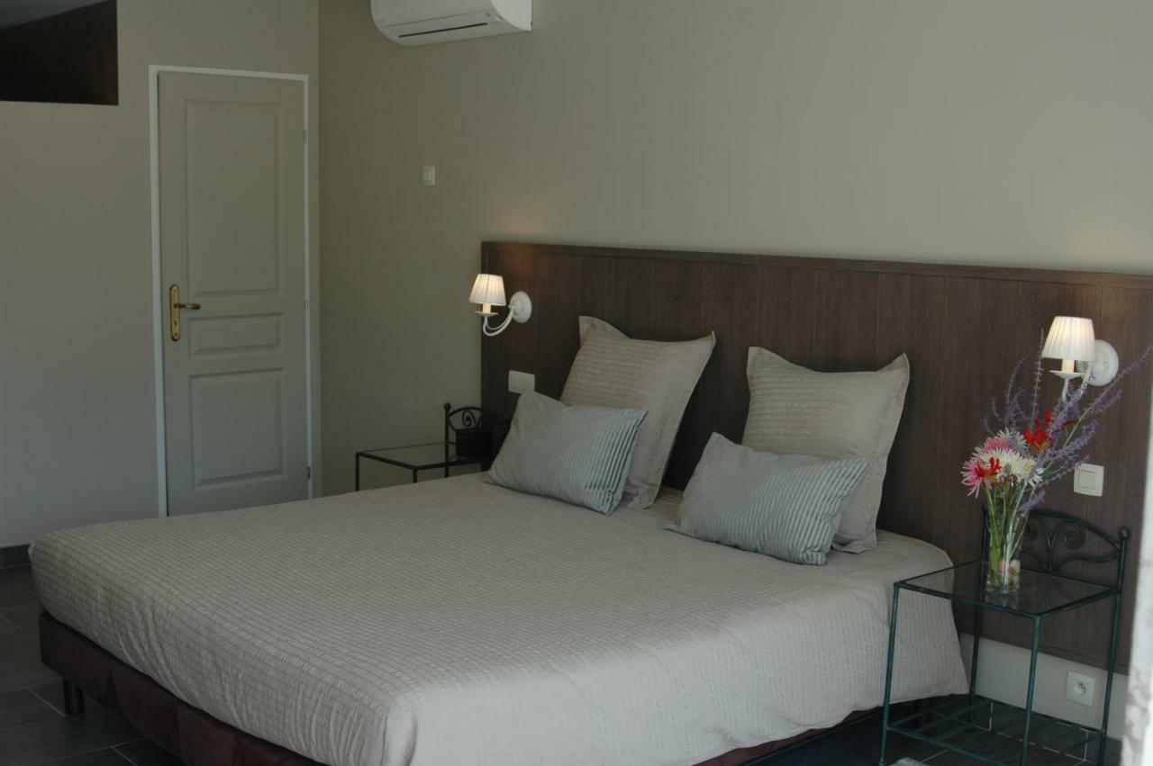 Les Jardins De Soulane B&B - Adults Only Belcastel-et-Buc Exterior photo